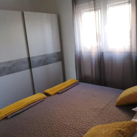 Meri Apartment